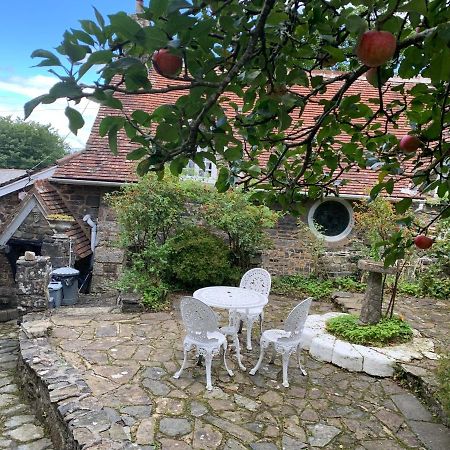 Cobweb Hall Okehampton Buitenkant foto
